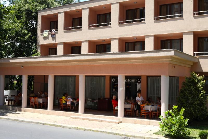 Yunona - Hotel