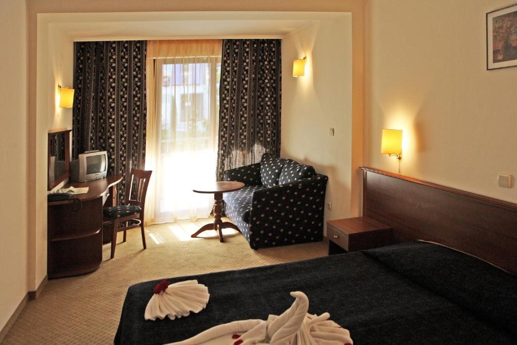 Hotel Yunona - 3*