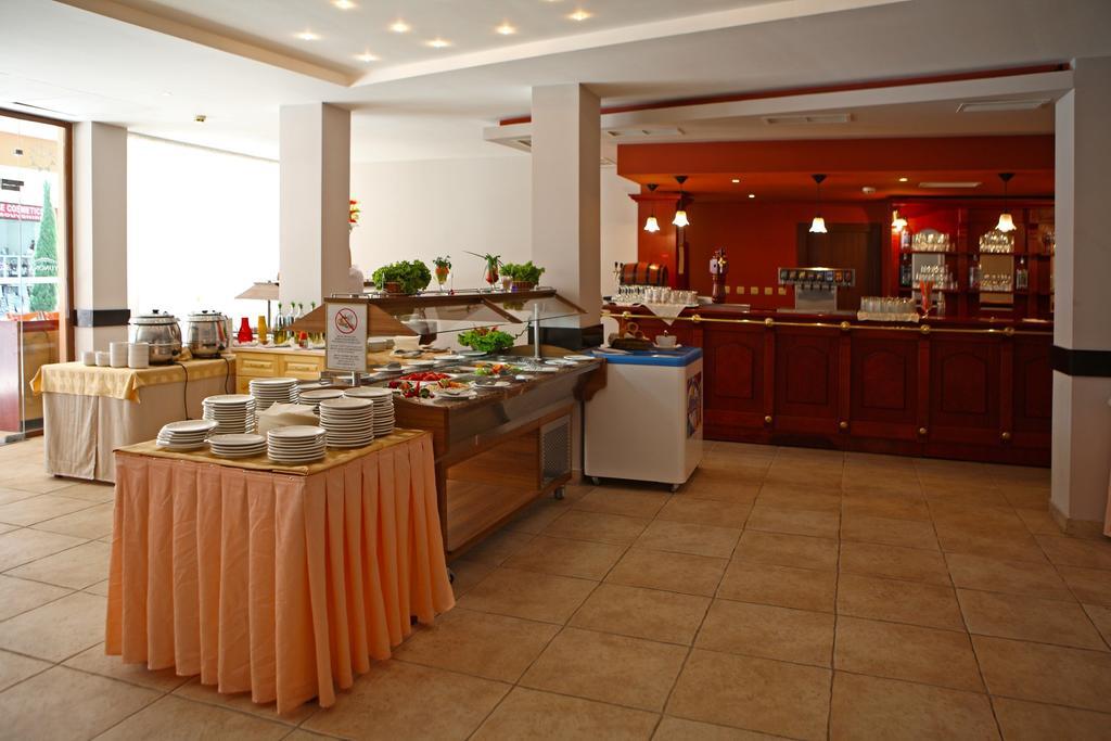 Hotel Yunona -