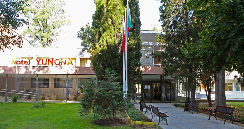 Хотел юнона ол инклузив 3*